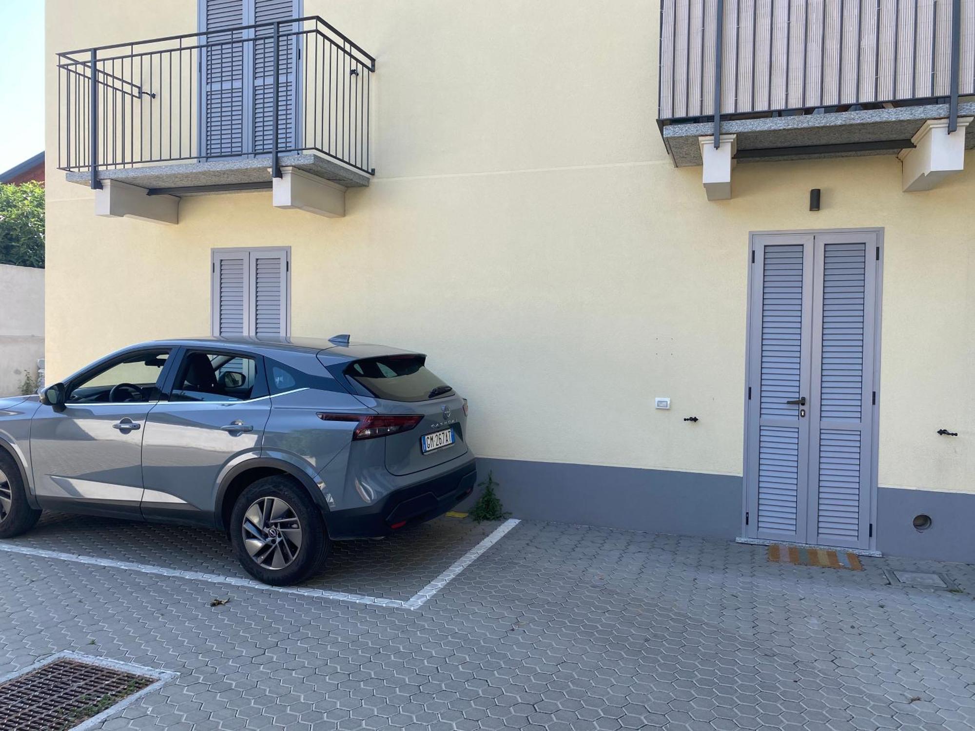 Lora Apartment,Free Private Parking, Self Check In,1 Côme Esterno foto